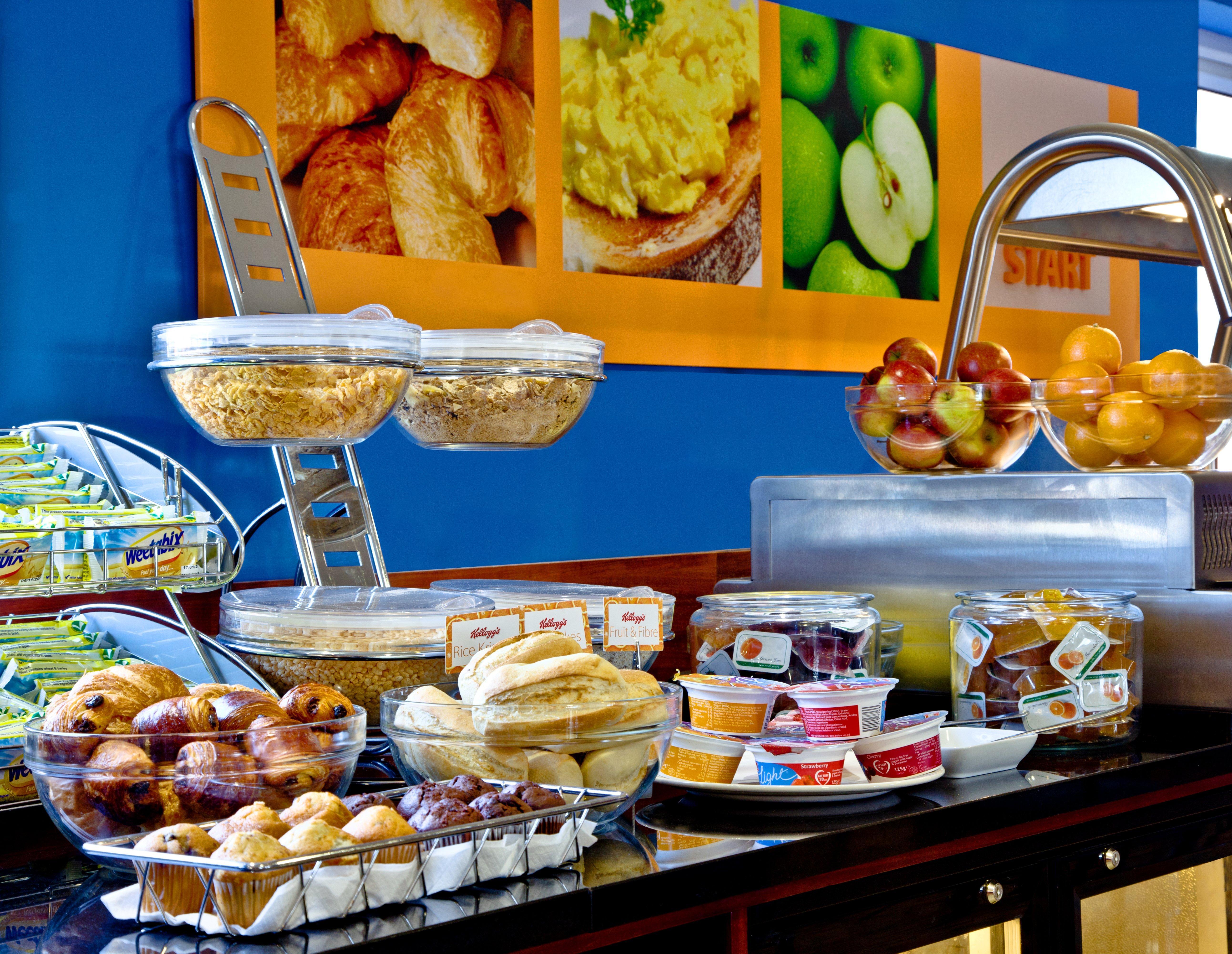 Holiday Inn Express Shrewsbury By Ihg Esterno foto